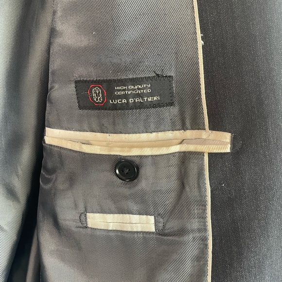 Luca D’Altieri Blazer - Size 44R - Picture 5 of 8